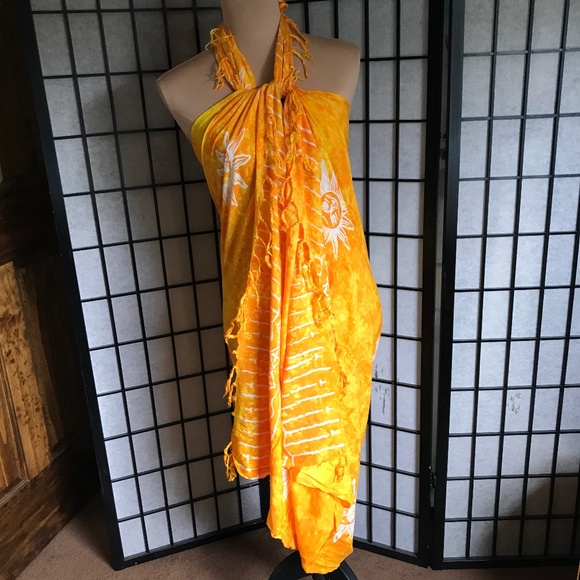 Other - 🌞🏝SARONG, SUNNY YELLOW BEAUTIFUL AND VERSATILE 🌞🏝
